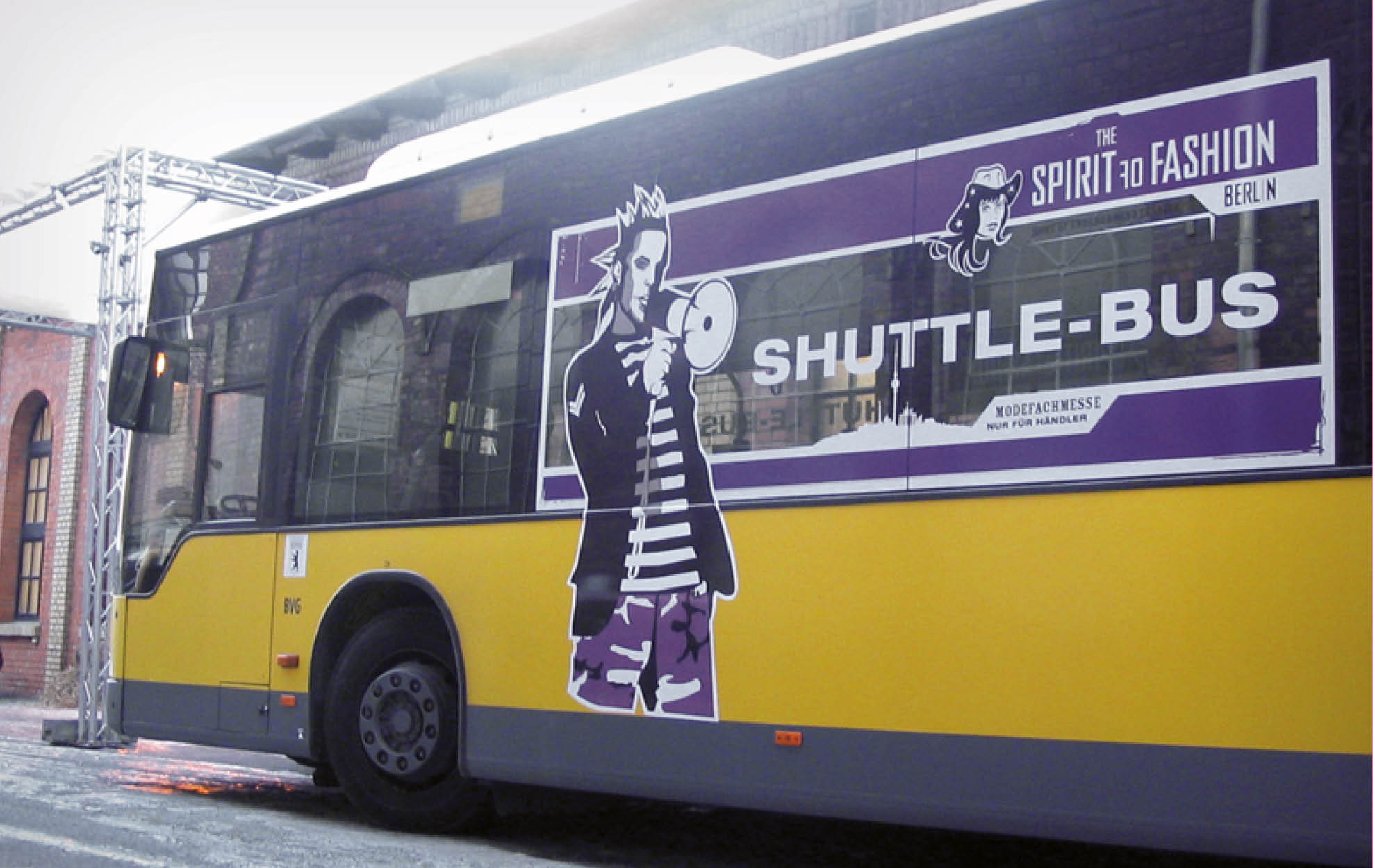 Bus Folierung – The Spirit of Fashion Bus Folierung - The Spirit of Fashion