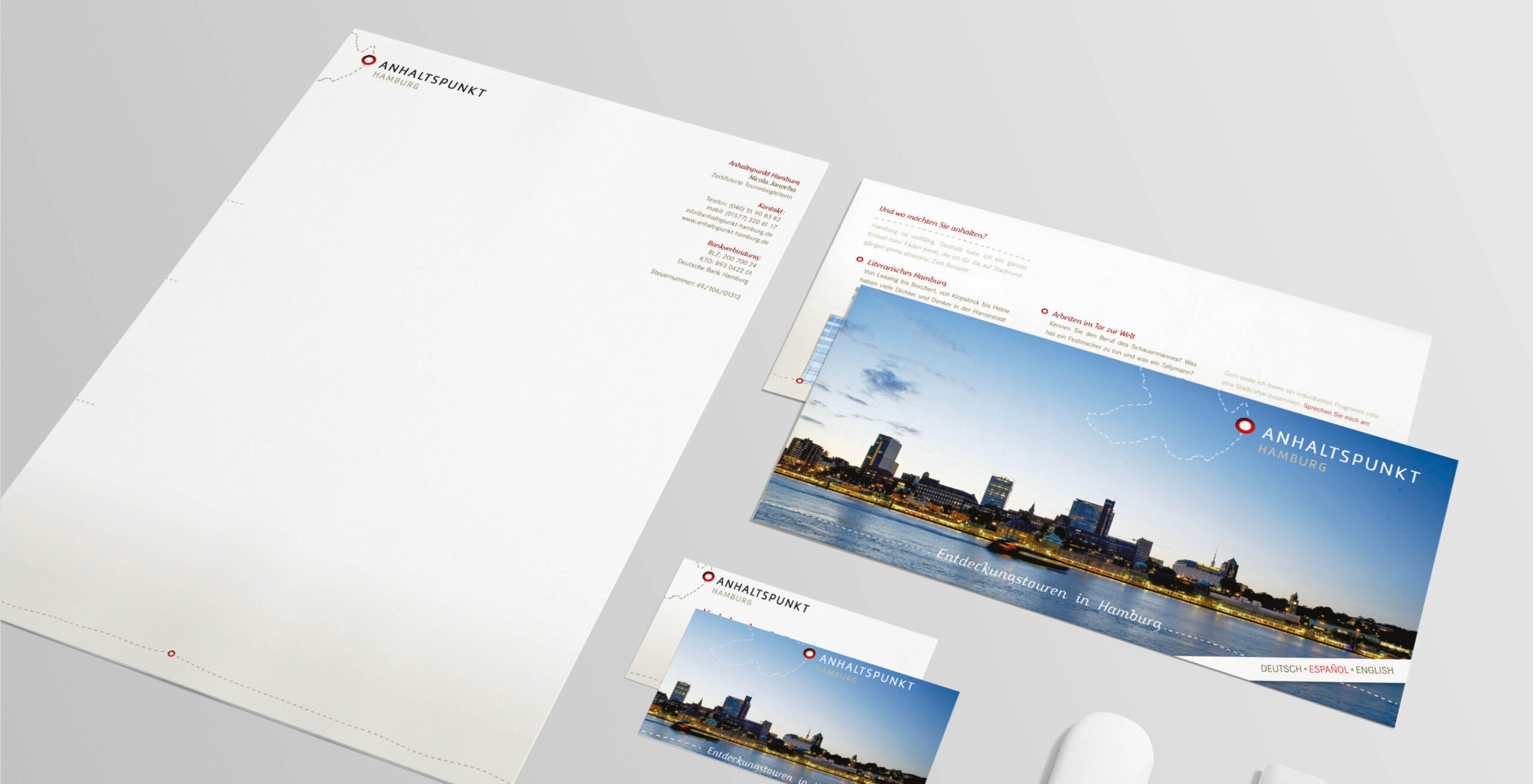 Anhaltspunkt Hamburg – Corporate Design Briefpapier, Visitenkarte und Flyer im Corporate Design von Anhaltspunkt Hamburg mit Stadtmotiv und klarer Typografie.